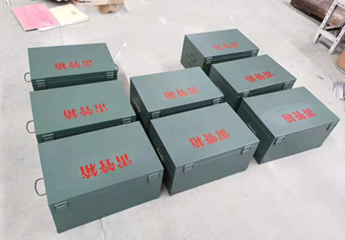 保城镇炸药箱和雷管箱一般是怎么存放的？